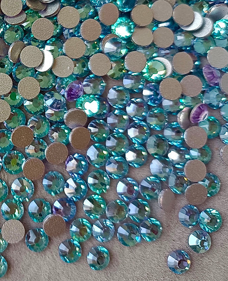 Rainbow Colorshift Rhinestones Glass Non Hot Fix / Crystals for Bedazzling  / Gems for Tumblers / Glue on Crystals 